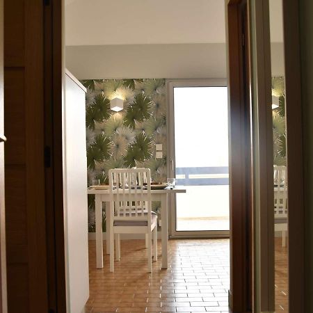 Appartement 2 Pieces Renove, Climatise, Avec Balcon Et Parking Prive - 4 Couchages, Gruissan - Fr-1-229-783 Bagian luar foto
