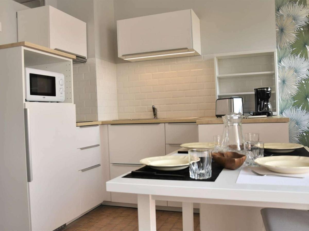 Appartement 2 Pieces Renove, Climatise, Avec Balcon Et Parking Prive - 4 Couchages, Gruissan - Fr-1-229-783 Bagian luar foto