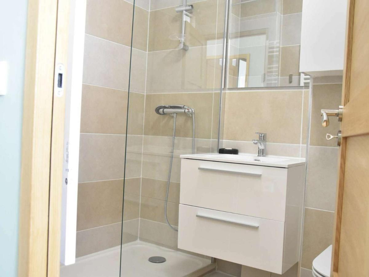 Appartement 2 Pieces Renove, Climatise, Avec Balcon Et Parking Prive - 4 Couchages, Gruissan - Fr-1-229-783 Bagian luar foto